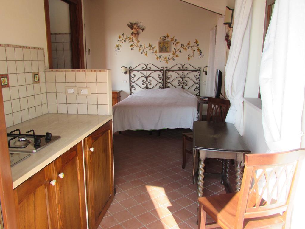 Casale Di Caterina ξενώνας Ταορμίνα Δωμάτιο φωτογραφία
